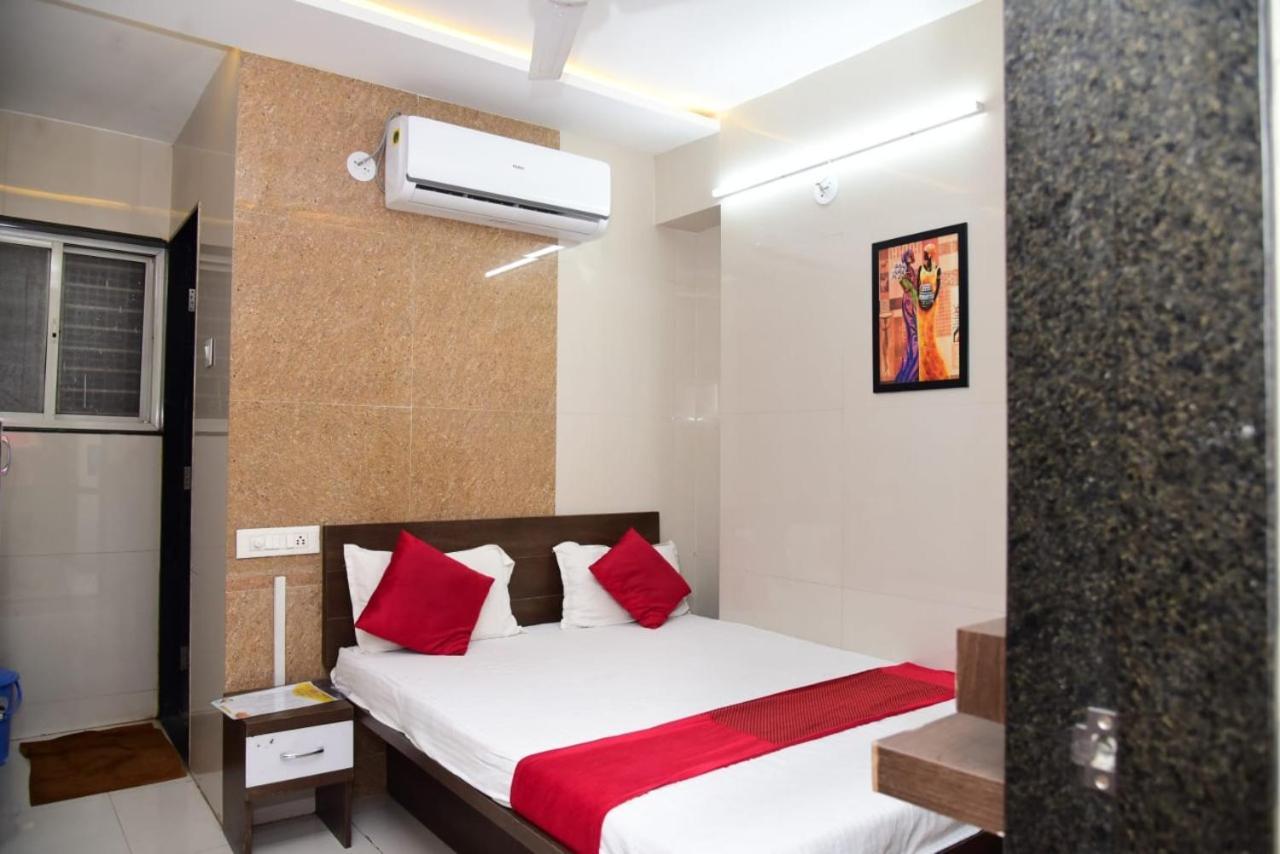 Nivant Lodge Solapur Εξωτερικό φωτογραφία