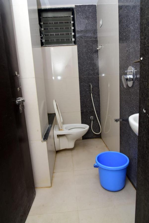 Nivant Lodge Solapur Εξωτερικό φωτογραφία