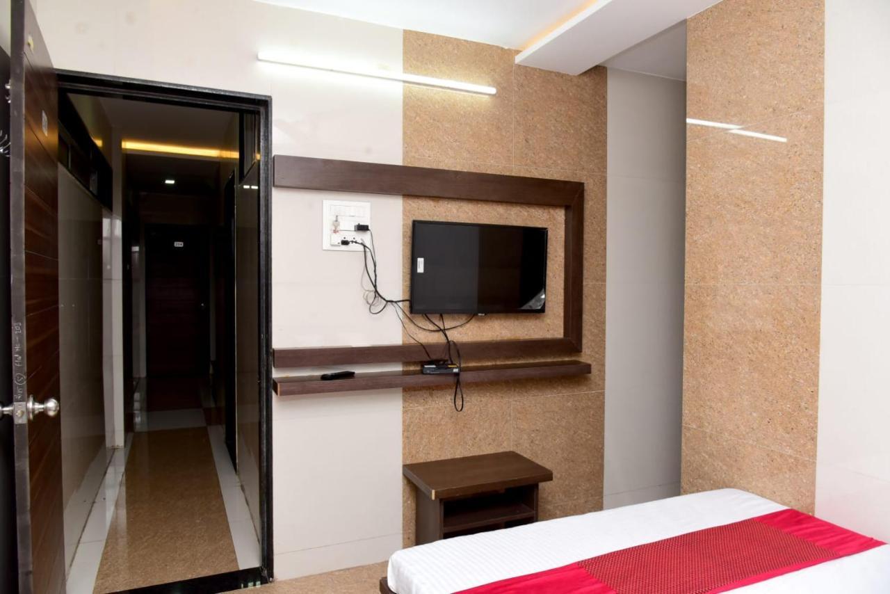 Nivant Lodge Solapur Εξωτερικό φωτογραφία
